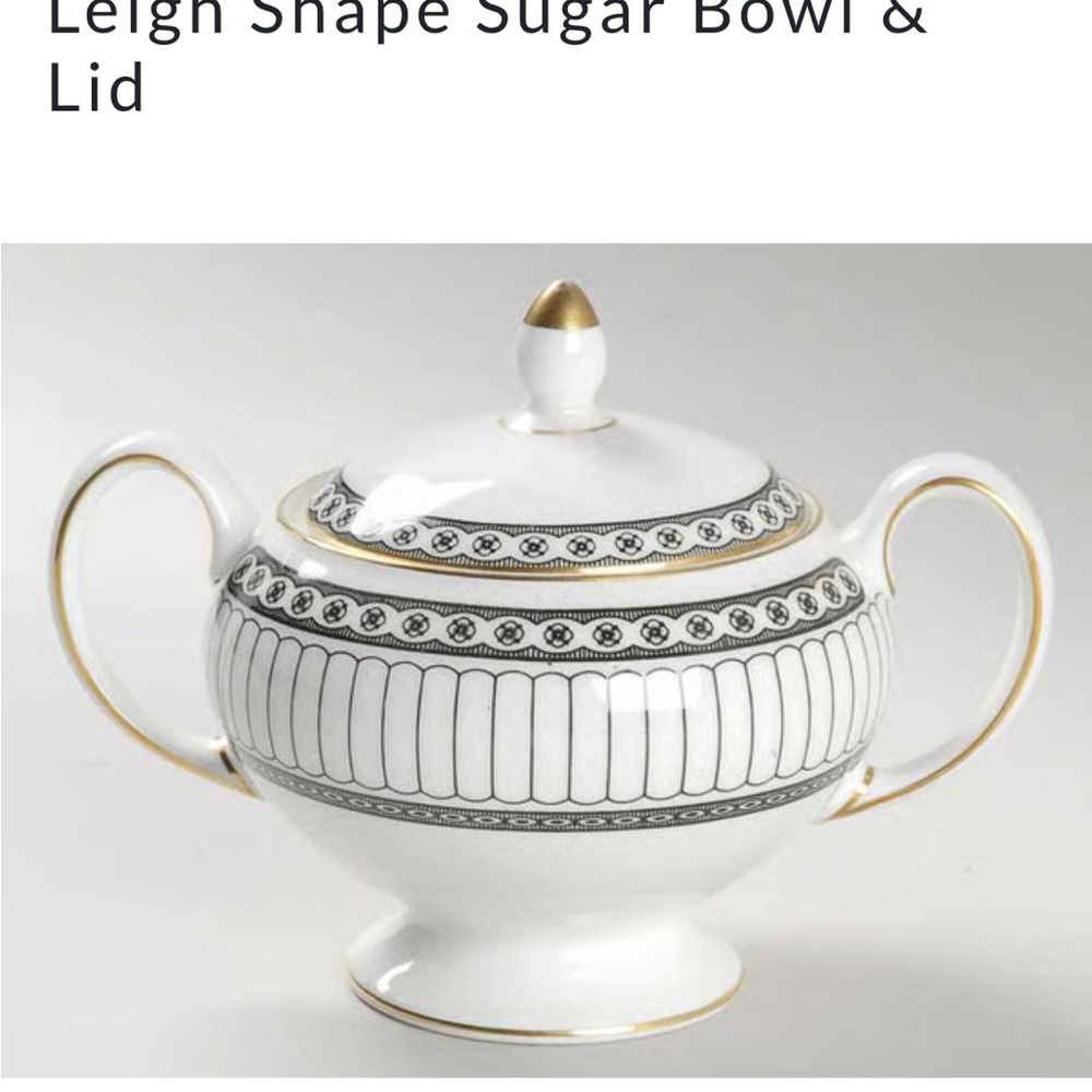 Wedgwood sugar bowl and creamer set